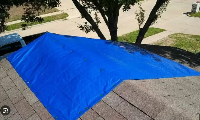 Roof_Tarps_2