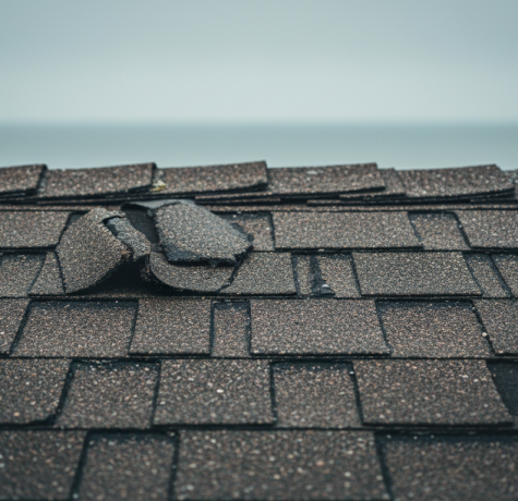 7 Signs Your Roof Needs Replacing Before Winter